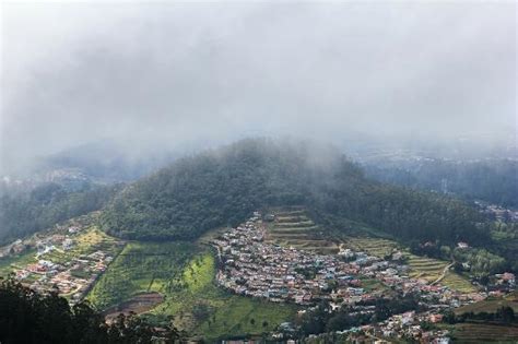 View nilgiri hills from doddabetta. Doddabetta Peak - tourmet