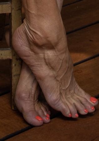 Jennifer Aniston S Milf Feet Pics Xhamster My Xxx Hot Girl