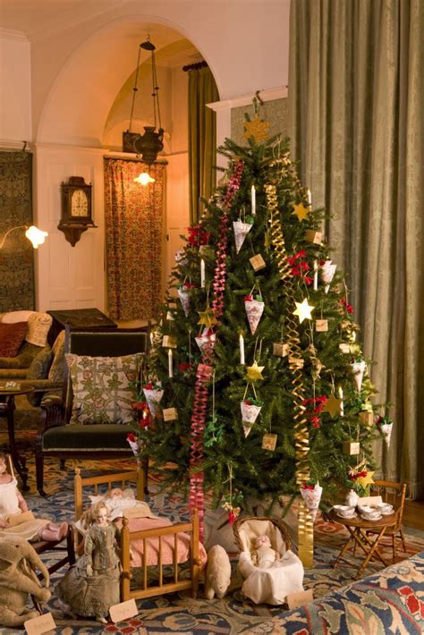 30 Beautiful Victorian Christmas Decorations Ideas Decoration Love