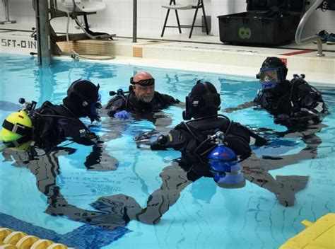 Greenwich Police Dept Dive Team Completes Rigorous Training Greenwich