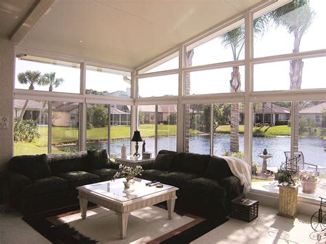 Not only will an aluminum screen room help protect your outdoor addition and outdoor belongings, but it can increase the value of your home and give you more relaxing comfort. Screen Enclosure Tampa | Tropicana Screen & Glass, Inc.
