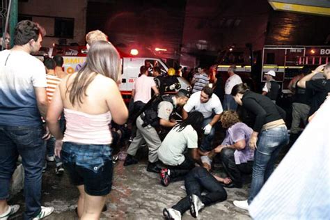 ブラジル南部リオグランデドスル：ブラジル・ナイトクラブ大規模火災 写真特集：時事ドットコム
