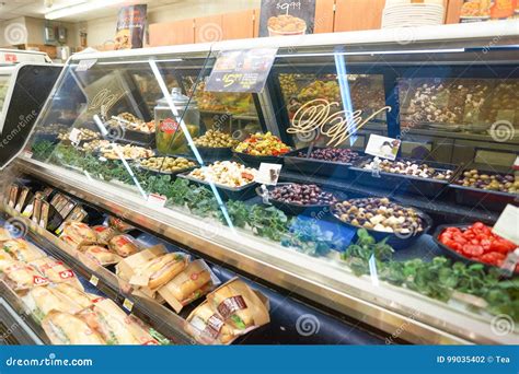 Jewel-Osco editorial photography. Image of market, hypermarket - 99035402