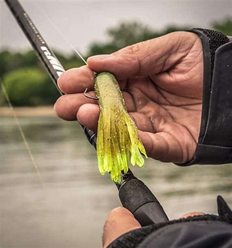 Best Smallmouth Bass Lures 2021 Review Tactical Huntr