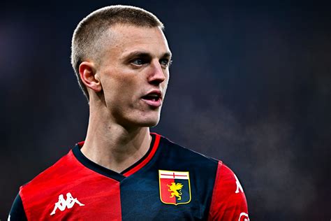 Inter plot summer swoop for Genoa forward Albert Gudmundsson