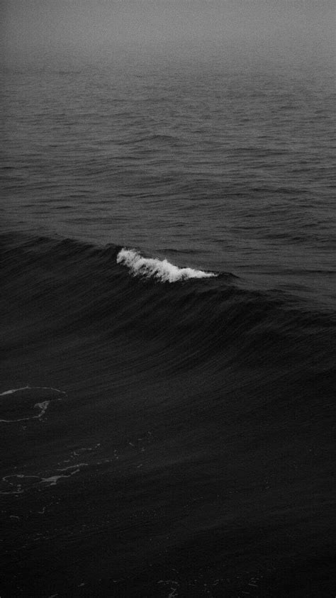 Download these aesthetic background or photos and you can use them for many purposes, such as banner, wallpaper, poster. Pin by hoeran on Geek | Ocean wallpaper, Dark wallpaper ...