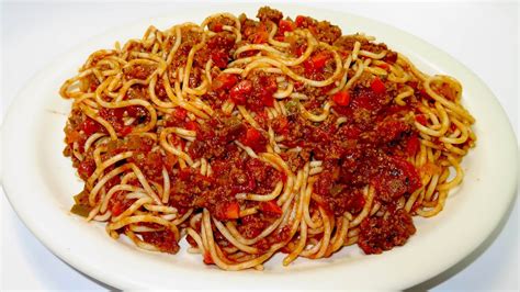 Con esta receta de espaguetis a la carbonara en thermomix obtendrás un resultado sorprendente en menos tiempo del que necesitas para prepararlos de forma tradicional.… si estás preparando una receta de espaguetis y no quieres usar otros utensilios de cocina, puedes cocer la… Espaguetis a la Boloñesa - Receta de pasta con salsa roja ...