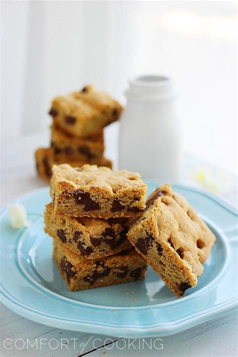 Soft And Chewy Chocolate Chip Cookie Bars The Comfort Of Cooking