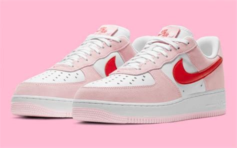 My passion for sneakers started at age 6 and now i've turned my passion into a profession. Nike Air Force 1 : nouveauté & dernière collab sur Sneaker ...