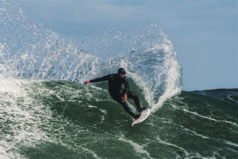 Surfers From Around The World Get Ready To Head To The Shore Shots Irish Surfing Festival 2017