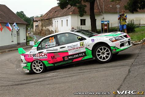 Invelt pačejov rally 2021 startuje: Leoš Vašátko − Martin Hejhal − Mitsubishi Lancer Evo IX − ...