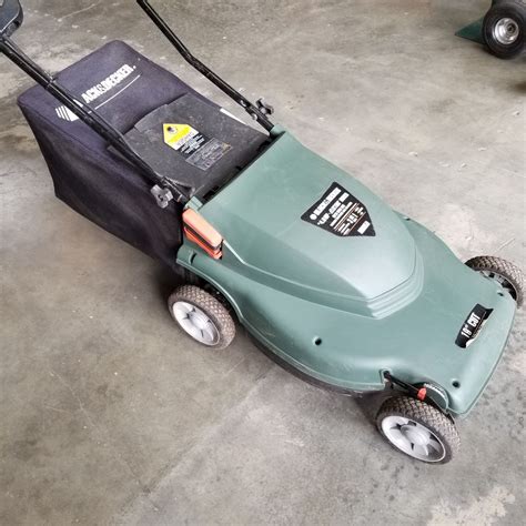 Black And Decker 19 Cut 3 In 1 Electrric Mower Big Valley Auction
