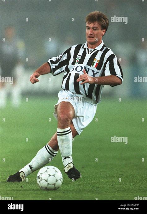Didier Deschamps Juventus Fc 29 November 1995 Stock Photo Alamy