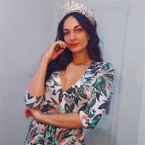 São João de Meriti celebra a diversidade com concurso de Miss Transexual O Dia