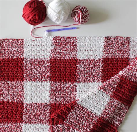 8 Free Crochet Gingham Blanket Patterns Daisy Farm Crafts
