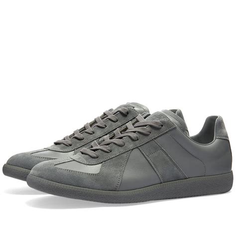 We did not find results for: Maison Margiela 22 Tonal Replica Sneaker Graphite | END.
