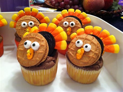 Kylas Cupcakes Thanksgiving Turkey Cupcakes