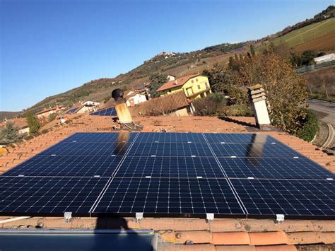 I Motivi Per Cui Devi Installare Un Impianto Fotovoltaico Sul Tetto