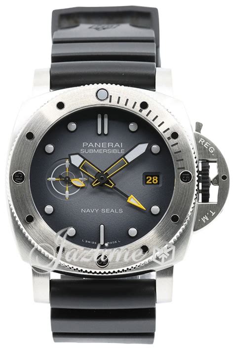 Panerai Submersible Gmt Navy Seals 44mm Stainless Steel Black Dial