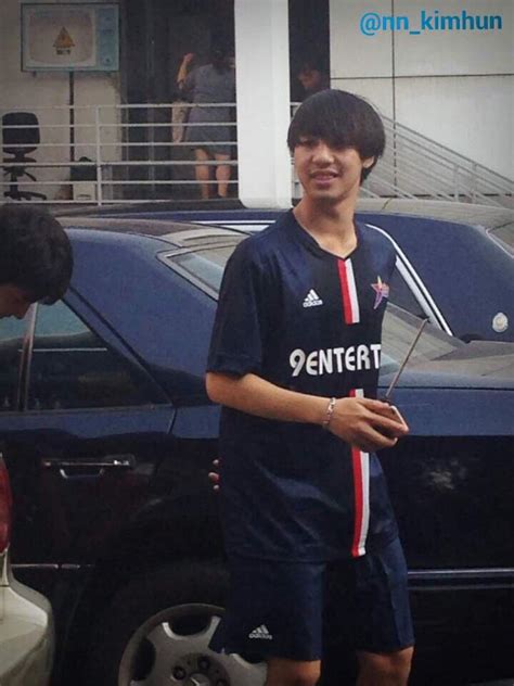 นักแสดงหนุ่ม ไวท์ ณวัชร์ พุ่มโพธิงาม เสียใจแม่โดนตบ พ่อโดนต่อย แถมคู่กรณียังส่งข้อความ. ดีงามพระราม 9 งานฟุตซอลกระชับมิตรของช่อง 9 วันนี้คึกคัก ...