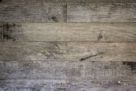 Reclaimed Wood Planks for Walls | Sustainable Lumber Co