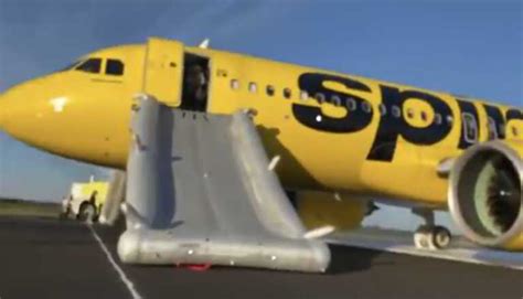 Photos Video Emerge Inside Aircraft Of Spirit Airlines Flight That
