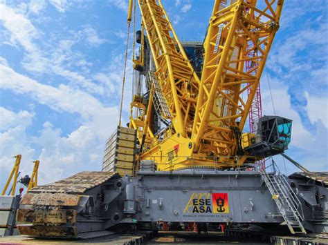 Liebherr Lr 13000 Crawler Crane Loads Massive Oil Platform ⋆ Crane