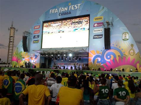 jogo entre brasil e croácia leva 17 mil pessoas ao fifa fan fest de cuiabá gazeta digital