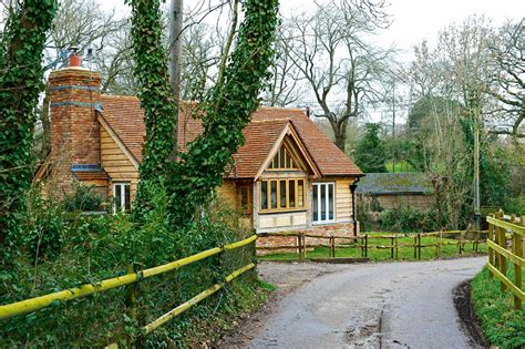 Cottage Style Homebuilding Renovating