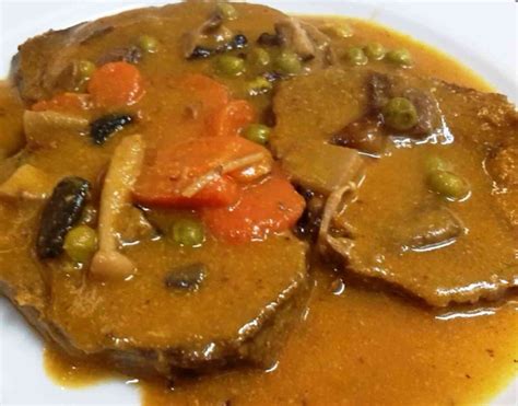 Redondo de Ternera con Setas | Receta | Ternera en salsa, Ternera con
