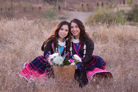 Hmong Outfit Series :: Hmong Leng Sayaboury | ROSES AND WINE
