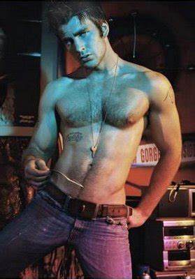 Male Celeb Gallery Chris Evans Shaved Hiary Chest