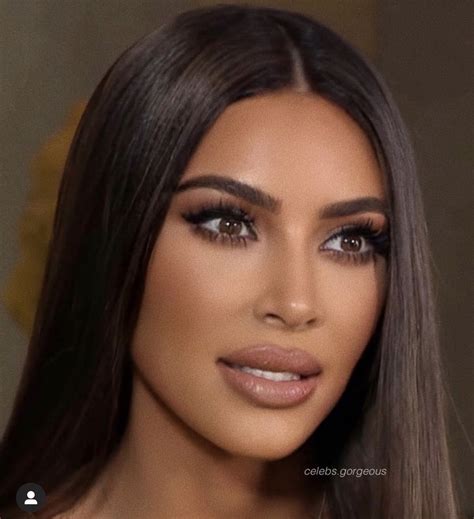 Pin By Magdalena Zubel On Włosy In 2020 Kardashian Makeup Kim