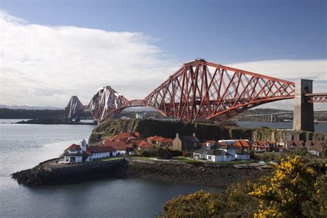 Visiting The Forth Rail Bridge All About Scotlands Man Made Wonder