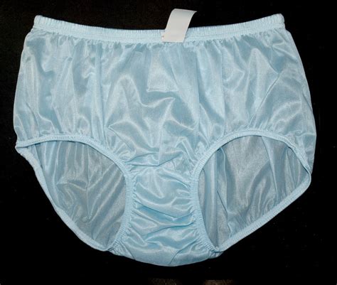 Lot Of 3 Vintage Style Briefs Nylon Panties Women S Hip 40 42 Blue Soft Panty