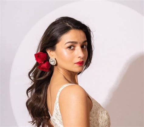Heart Of Stone Alia Bhatt Drops New Selfie From Her First Hollywood Movie Set