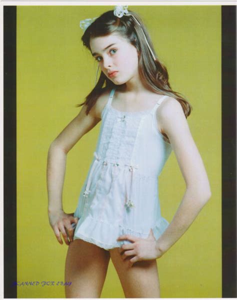 Brooke Shields Adorable Child Model Glamour Shot 1970s Ebay
