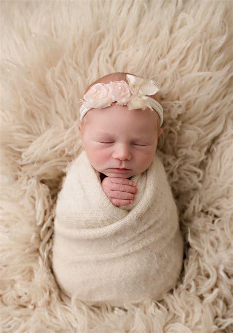 Olivia Rochester Springfield Il Newborn Photographer