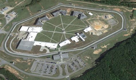 Federal Correctional Facilities In South Carolina Prison Insight