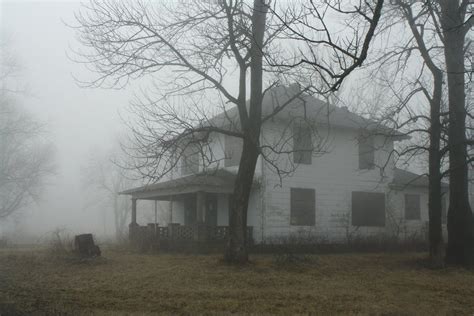 Foggy House By Thirteenthman On Deviantart