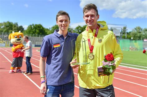 Auch für kai kazmirek läuft es nicht optimal. DM in Ulm: Danny Schott ehrt herausragende ...