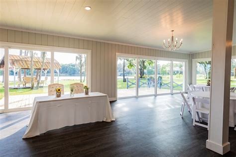 The Barn At Crescent Lake At Old Mcmicky S Farm Reception Venues Odessa Fl