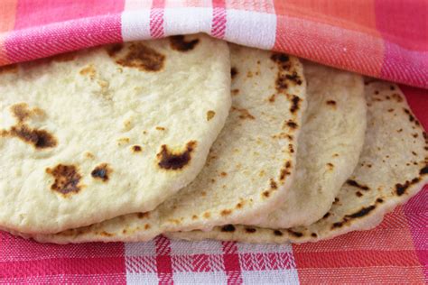 Like most leavened breads, this one consists primarily of flour, water and yeast. Quick & Easy Flatbread - Jenny Can Cook