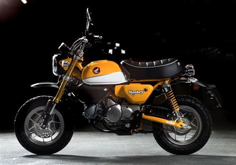 In giving this name to present honda motorcycles for men. New 2018 Honda Monkey 125 Review / Specs | Buyer's Guide ...