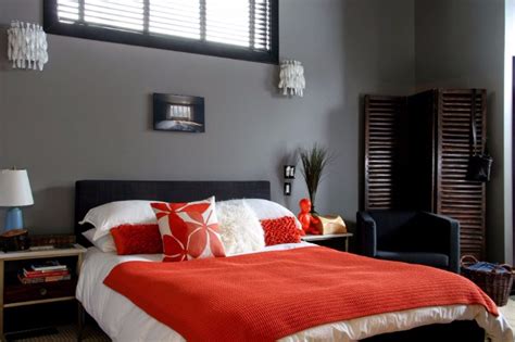 Want to make sure you actually get sweet dreams? Grey Master Bedrooms With A Glimpse Of Color - Master ...