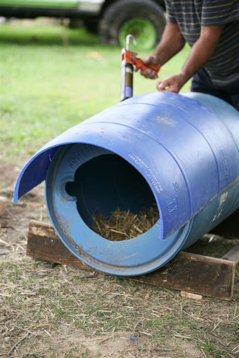 How you insulate your dog house will depend on the type of dog house you have. DIY Barrel Dog House | Cheap dog houses, Barrel dog house ...