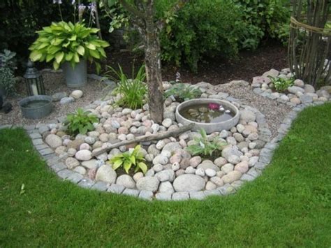 Pflastersteine werden häufig für einfahrten oder terrassen verwendet, können aber auch im garten für kleine wege und unterschiedlich große flächen genutzt werden, um den garten nicht nur funktional, sondern auch optisch aufzuwerten. Gartengestaltung Ideen: 40 kreative Vorschläge für den ...