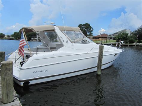 1995 Chris Craft Crowne 34 Power Boat For Sale