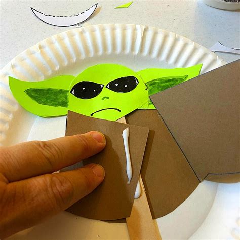 Paper Plate Baby Yoda Craft For Kids With Free Template