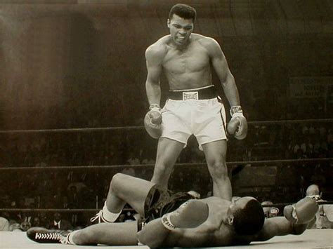 Pin Em Muhammad Ali